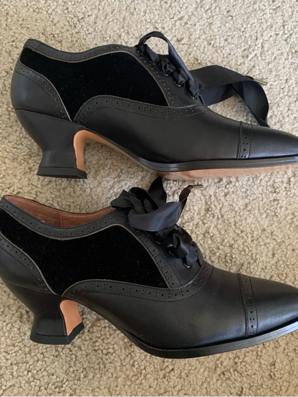American duchess leather oxfords
